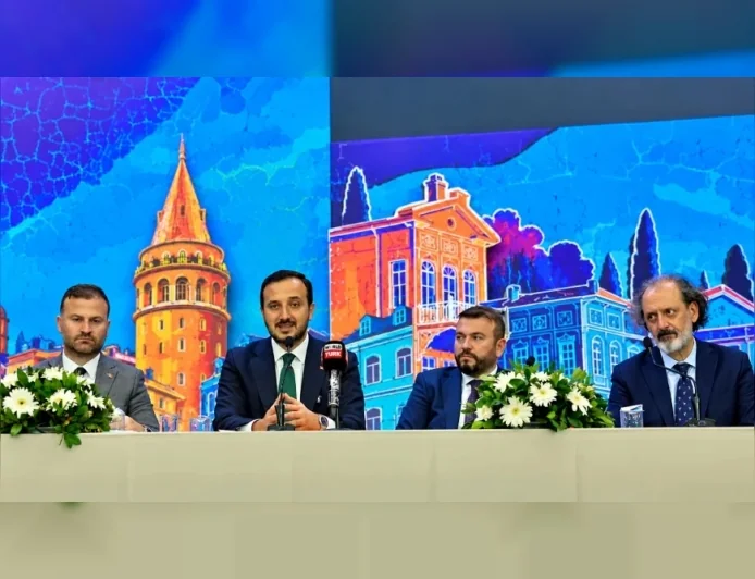 AK Parti İstanbul İl Başkanı Abdullah Özdemir Arnavutköy’de Muhtarlar ve STK Temsilcileriyle İlçenin İhtiyaçlarını Görüştü