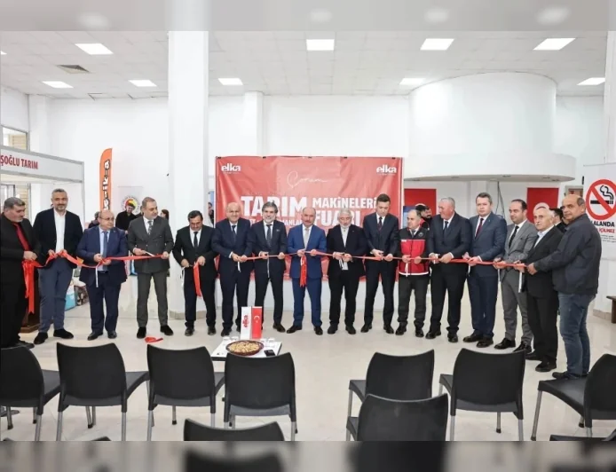 Çorum Valisi Ali Çalgan, 3. Ceviz Yetiştiriciliği ve Tarım Teknolojileri Fuarı’nı Ziyaret Etti
