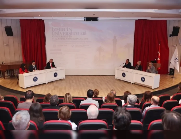 Dokuz Eylül Üniversitesinde İzmir’in Üniversiteleri Cumhuriyet’in Kazanımlarını Farklı Alanlarda Ele Aldı