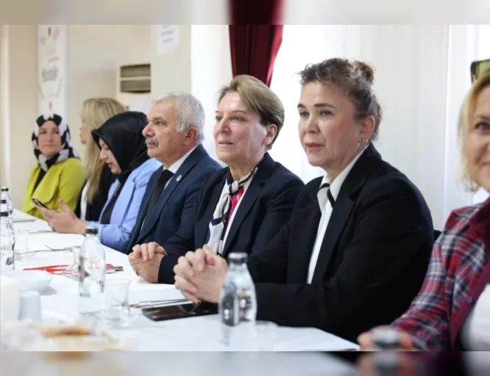 Keçiören Belediyesi Başdanışmanı Ayşe Sucu: Kadın ve Ailenin Toplumdaki Yeri Söyleşide Ele Alındı