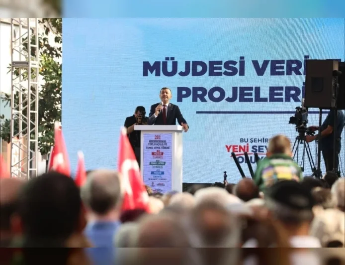 Denizli Büyükşehir Belediye Başkanı Bülent Nuri Çavuşoğlu 31 Projenin Açılışını Yaptı, 17 Projenin Temelini Attı