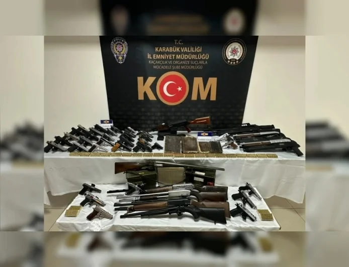 İçişleri Bakanlığı: “16 İlde Düzenlenen 24 Operasyonda 198 Şüpheli Yakalandı”