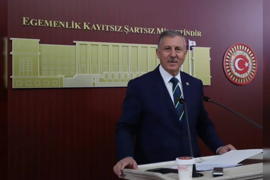 Yeni Yol Grup Başkanvekili Doç. Dr. Selçuk Özdağ: “Türkiye’yi vekâlet savaşlarının tarafı yapmayın”