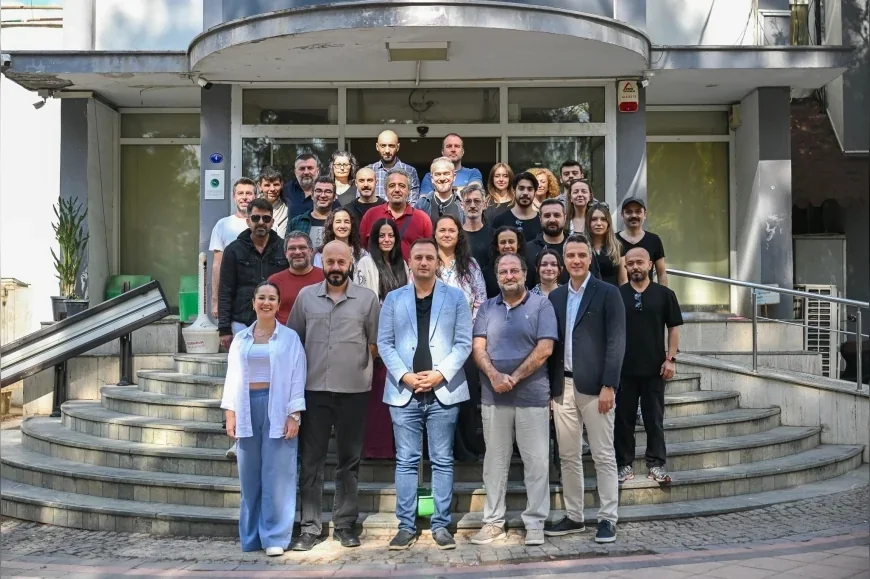 Bornova Belediye Başkanı Ömer Eşki: “Bornova’da tiyatro coşkusu hiç bitmeyecek”
