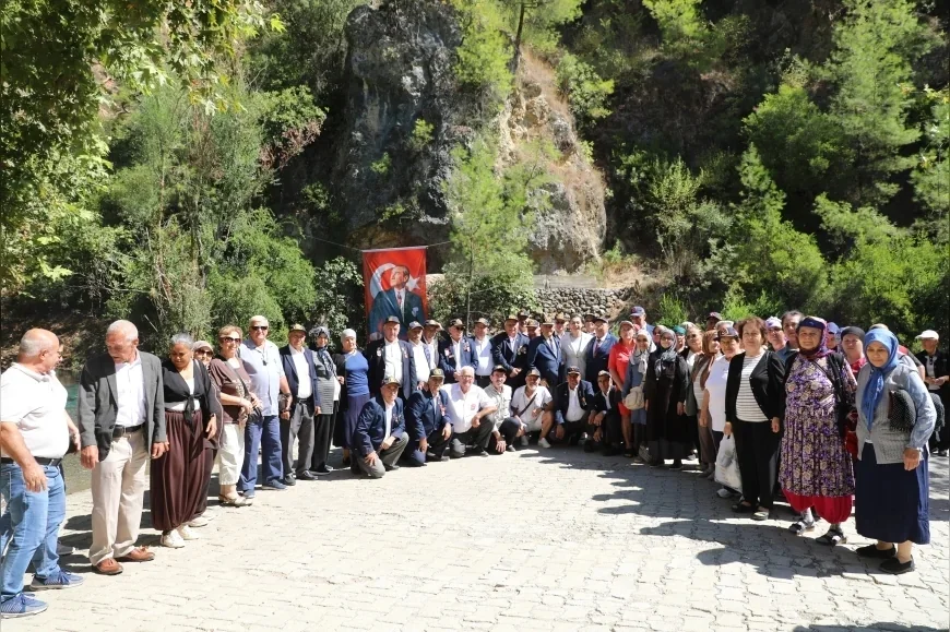 Muğla Büyükşehir Belediye Başkanı Ahmet Aras: “Şehit ailelerimiz ve gazilerimiz yalnız değil”