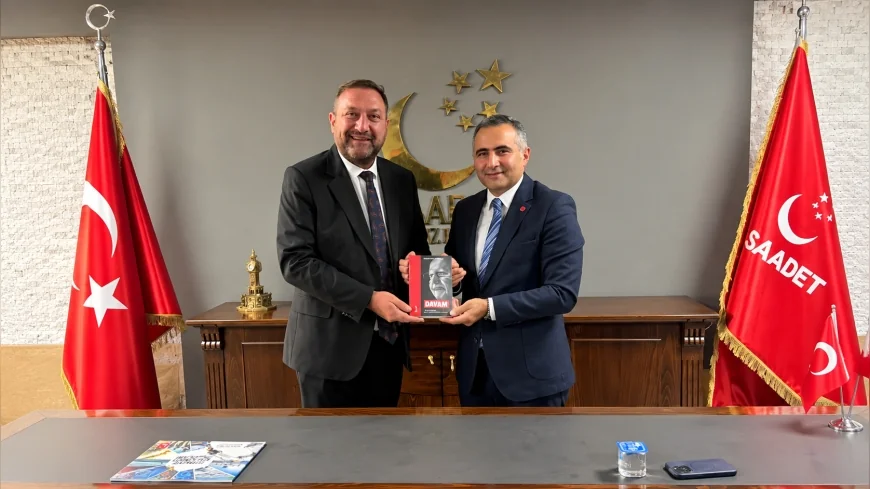 CHP İzmir İl Başkanı Utku Gümrükçü: “Ayrışmadan siyaset yapmayı ve ortak akılla çözüm üretmeyi başarmak zorundayız”