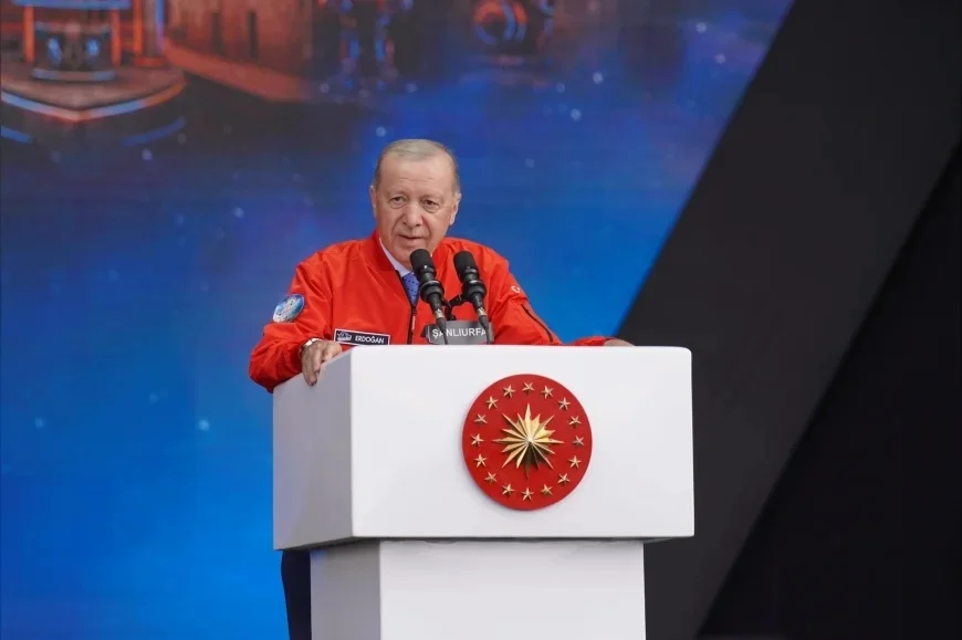 Ege Üniversitesi öğrencileri TEKNOFEST 2026’da iki Türkiye birinciliği kazandı