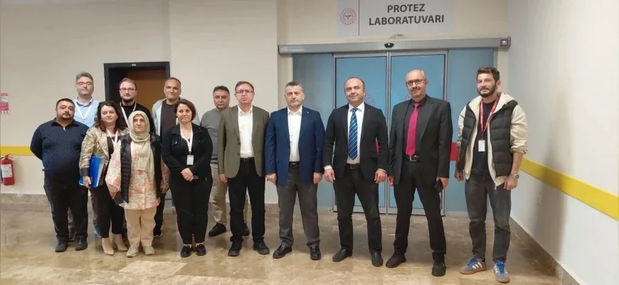 Çorum İl Sağlık Müdürü Prof. Dr. Sinan Zehir, Şehit Ömer Emiroğlu Ağız ve Diş Sağlığı Hastanesinde Sunulan Hizmetleri Yerinde İnceledi