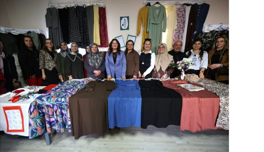 Yunusemre Belediye Başkan Yardımcısı Emine Özge Arslan Bozkurt: “Büyük bir emeğin ve dayanışmanın sonucuna tanıklık ediyoruz”