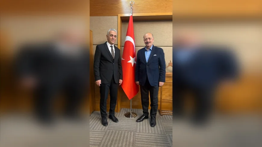 HEKİMSEN Genel Başkanı Uzm. Dr. Adil Kurban’dan TBMM Komisyon Başkanı Prof. Dr. Vedat Bilgin’e Taziye Ziyareti