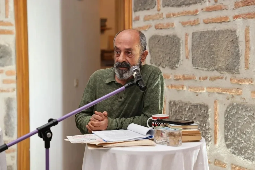 Şehzadeler Belediyesi Destekli Şiir Evi Etkinlikleri’nde Edebiyat Dünyasının Usta İsimlerinin Az Bilinen Özellikleri Konuşuldu