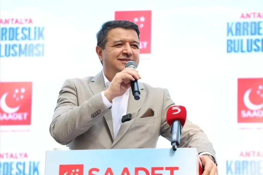 Saadet Partisi Genel Başkanı Mahmut Arıkan: “Artık milletin gözünün içine baka baka yapıyorlar”