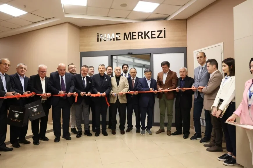 Pamukkale Üniversitesinde 512 Kesitli Sanal Anjiyo BT Cihazı Hizmete Girdi, Hayırsever İş İnsanlarına Teşekkür Plaketi Verildi