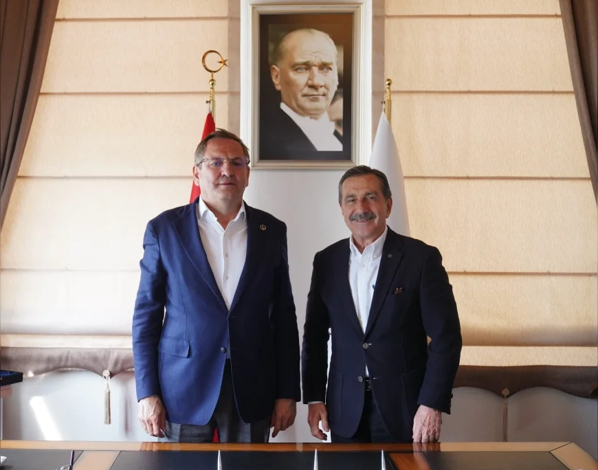 Ayvalık Belediye Başkanı Mesut Ergin: “Afetlere Karşı Dijital Altyapımızı Daha Dayanıklı Hale Getiriyoruz”