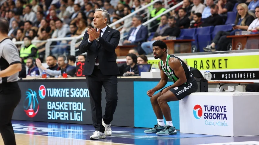 Yukatel Denizli Basket Başantrenörü Zafer Aktaş: “Takım olma yolunda iyi ilerliyoruz”
