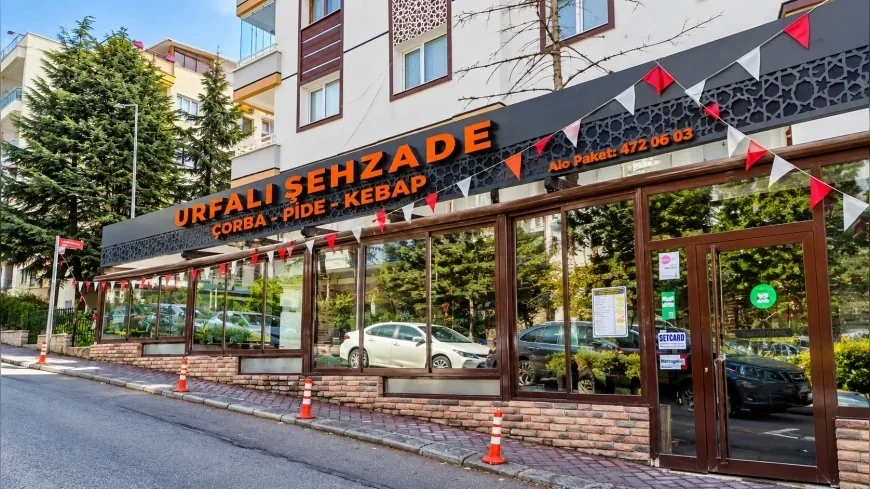 Urfalı Şehzade İşletme Sahibi Cebrail Çatak: “Gençler Bizim Geleceğimiz, Öğrencilerimizin Yanında Olmak İstiyoruz”