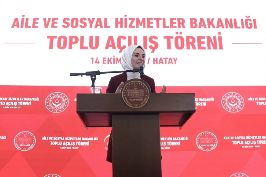 Aile ve Sosyal Hizmetler Bakanı Mahinur Özdemir Göktaş: “7,8 milyar liralık Evde Bakım Yardımı ödemelerini hesaplara yatırmaya başladık”