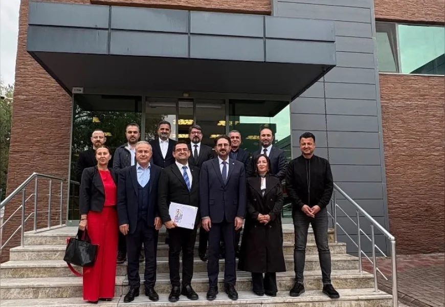 Çorum TSO Başkan Adayı Erkan Dalyan ve Ekibi ECE Holding Yönetim Kurulu Başkanı Erdem Çenesiz ile Sanayinin Geleceğini Görüştü