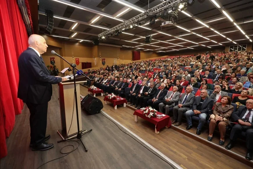 Yenimahalle’de Ankara’nın Başkent Oluşunun 103’üncü Yılı Seymen Ateşi ve Geleneksel Gösterilerle Kutlandı