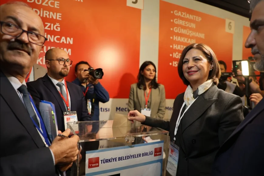 Eskişehir Büyükşehir Belediye Başkanı Ayşe Ünlüce: “Belediyelerimiz için eşit ve adil bir şekilde görev yapacağım