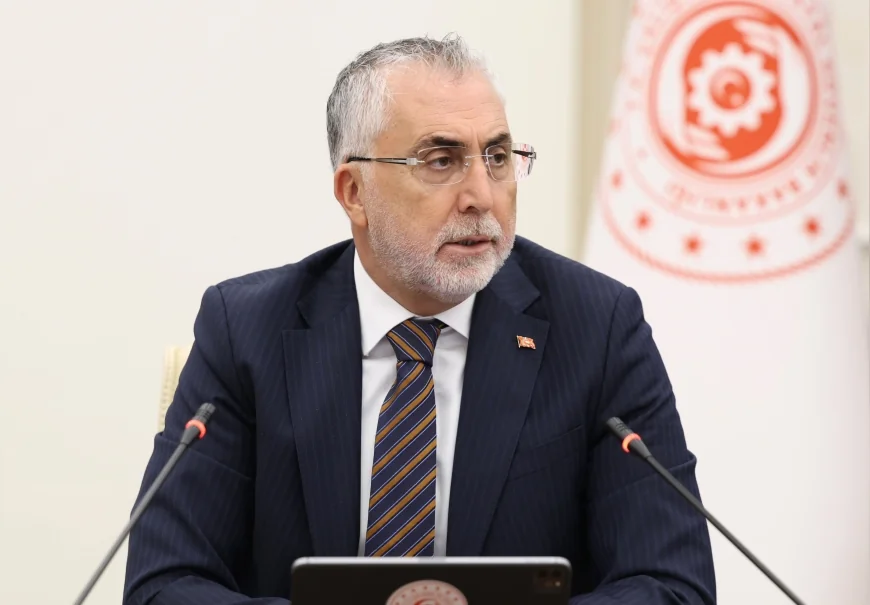 Çalışma ve Sosyal Güvenlik Bakanı Prof. Dr. Vedat Işıkhan: “119’u yerli üretim 131 ilacı daha geri ödeme listesine aldık”