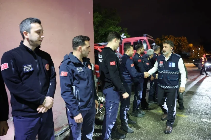 Bursa Büyükşehir Belediyesi Başkan Vekili Şahin Biba: Yağış ve Fırtınaya Karşı 1126 Personel ve 439 Araç Sahada