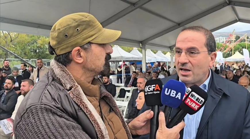 İzmir’de Manisa Kültür ve Sanat Festivali Siyaset ve Bürokrasi Dünyasını Bir Araya Getirdi