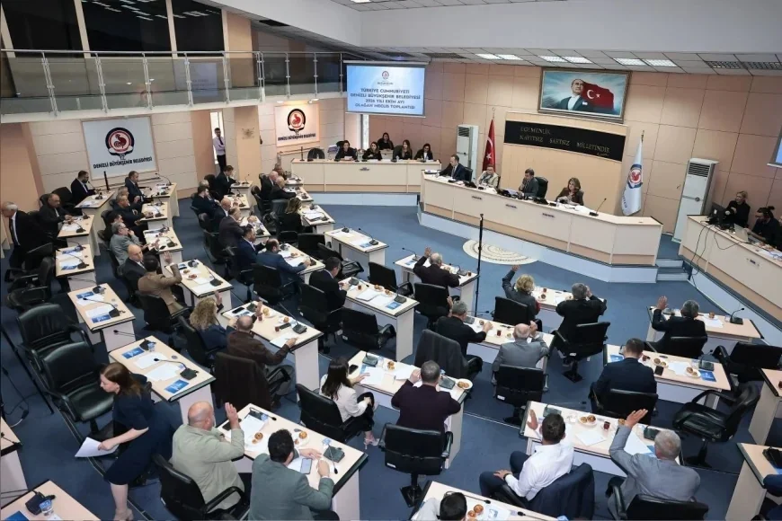 Denizli Büyükşehir Belediye Başkanı Bülent Nuri Çavuşoğlu: “Kimseyi arkada bırakmayan bir Denizli inşa ediyoruz”
