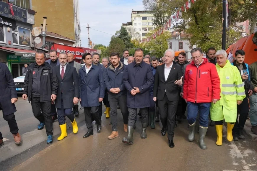 MHP İstanbul İl Başkanı Volkan Yılmaz: “Afetten Etkilenen Vatandaşlarımızın Mağduriyetlerini Gidermek İçin Ekiplerimiz Fedakârca Görev Yapıyor”