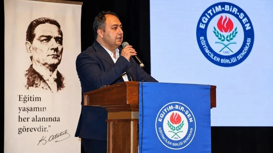 Eğitim-Bir-Sen İstanbul 4 No’lu Şube Başkanı Bilal Duran Yeniden Seçildi: İkinci Dönem Başladı
