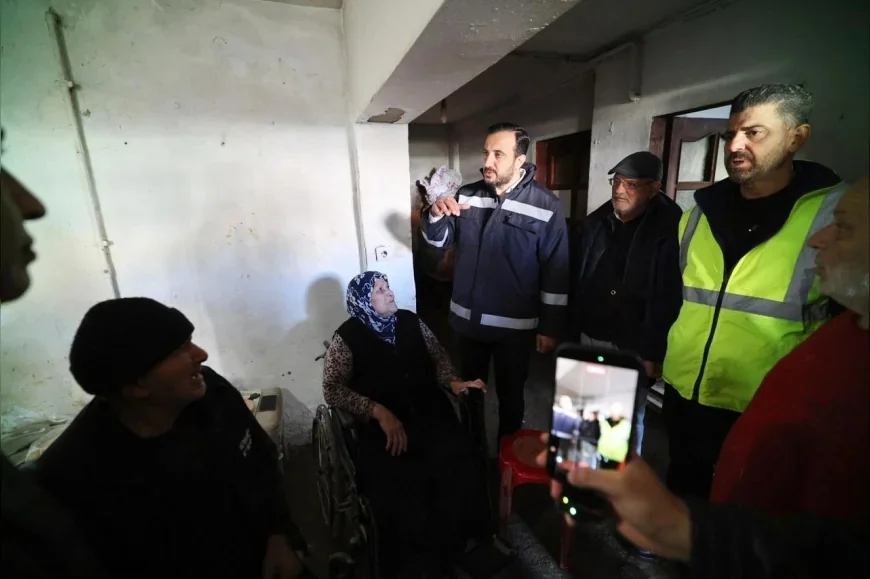 AK Parti İstanbul İl Başkanı Abdullah Özdemir: “Kalıcı çözüm için yerinde dönüşüm sürecini başlatmalıyız”