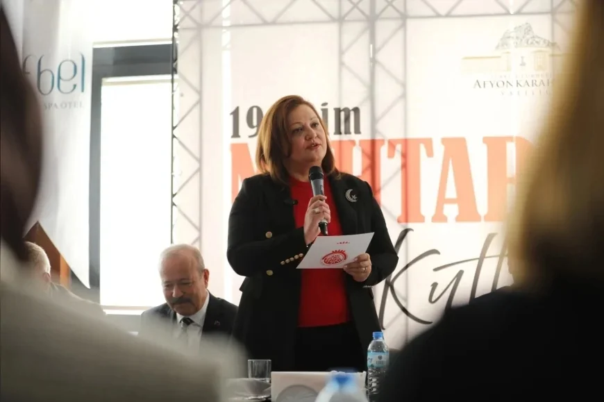 Afyonkarahisar Belediye Başkanı Burcu Köksal: “Muhtarlarımızın görüş ve önerileri bizim için büyük önem taşıyor”