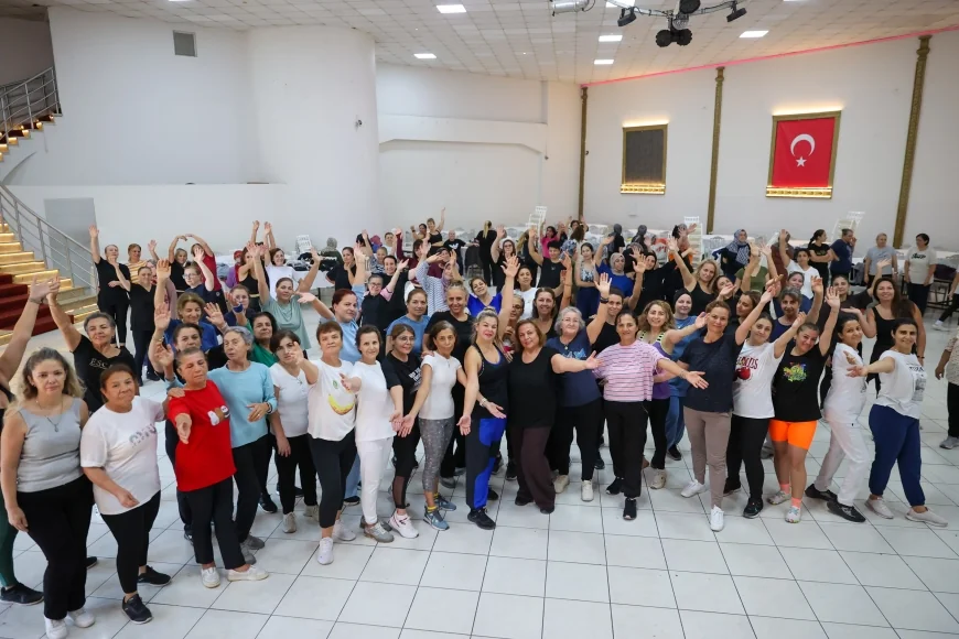 Buca Belediyesi’nin Ücretsiz Pilates ve Zumba Kurslarına Kadınlardan Yoğun İlgi