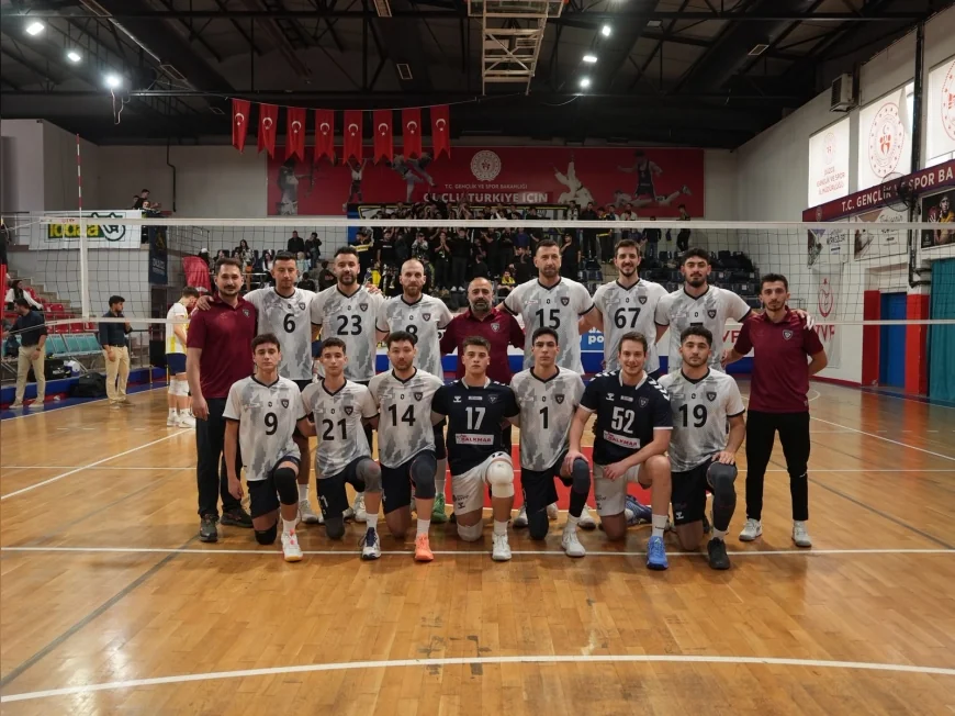 Düzce Belediyespor Erkek Voleybol Takımı Fenerbahçe Medicana’yı Set Vermeden Mağlup Ederek Ligde 3’te 3 Yaptı