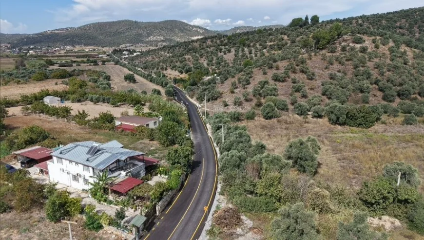 Muğla Büyükşehir Belediyesi Milas’ta 5 Bin 850 Metrelik Yolu Sıcak Asfaltla Yenileyerek Ulaşım Güvenliğini Artırdı