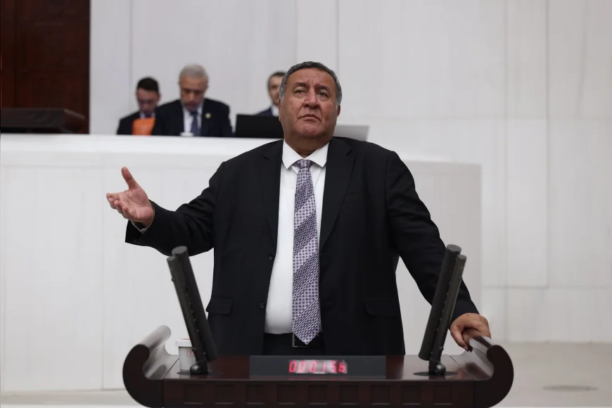 CHP Niğde Milletvekili Ömer Fethi Gürer: “Çocuklar Karanlıkta Okula Gitmesin, Sabit Saat Uygulamasından Vazgeçilmeli”
