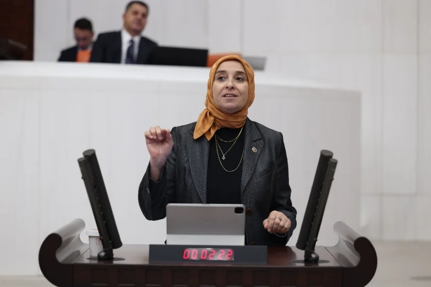 DEVA Partisi Genel Başkan Yardımcısı Elif Esen: “Vatandaşlarımızı Bir Kez Daha Belirsizliğe Mahkûm Etmeyelim”