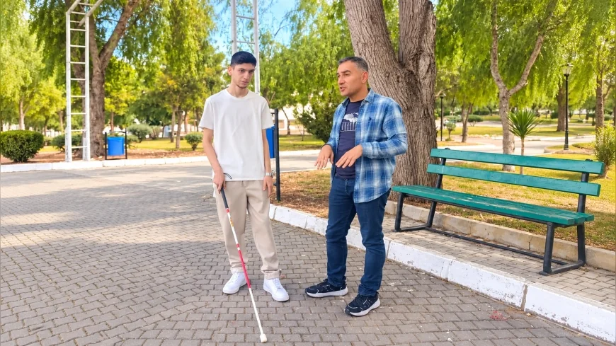 DAÜ Engelli Öğrenci Birimi Koordinatörü Yrd. Doç. Dr. Ünal Değer: “Beyaz Baston, Bağımsızlığın ve Özgürlüğün Sembolüdür”