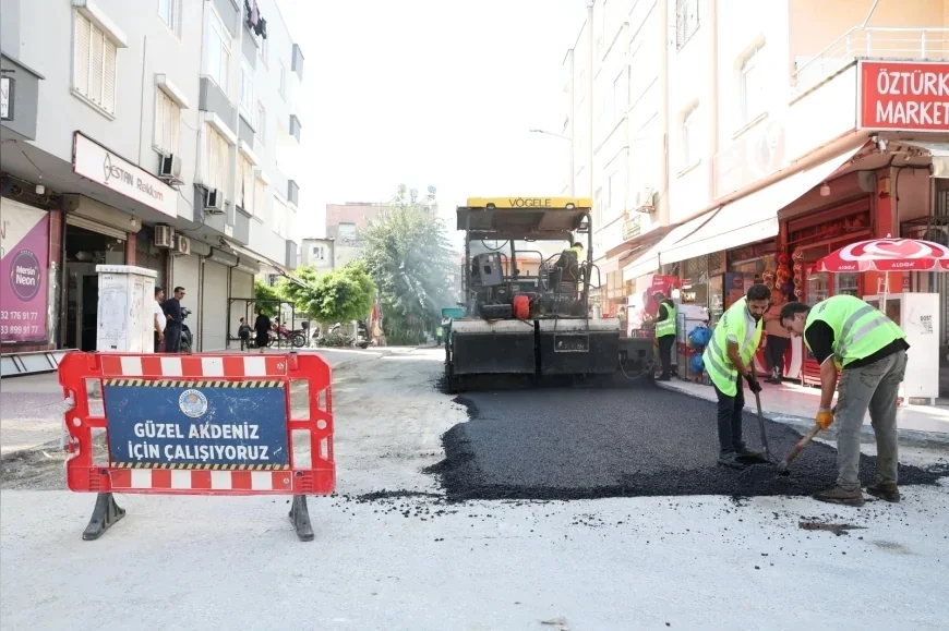 Akdeniz Belediyesi Başkan Vekili Murat Beşikci: “Akdeniz’in Her Sokağındaki Eksiklikleri Gidermek İçin Çalışıyoruz”