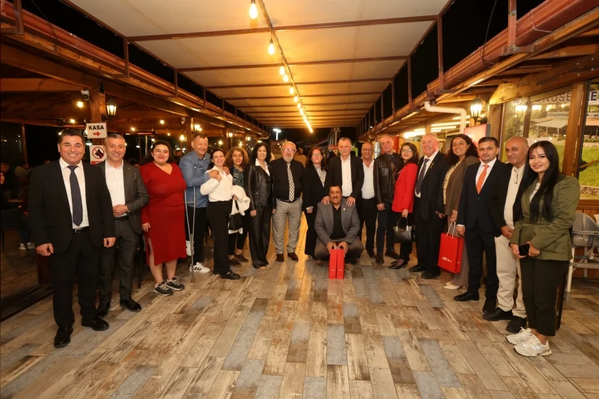 Yunusemre Belediye Başkanı Semih Balaban: “Muhtarlarımız, Doğrudan Demokrasinin Temsilcileridir”