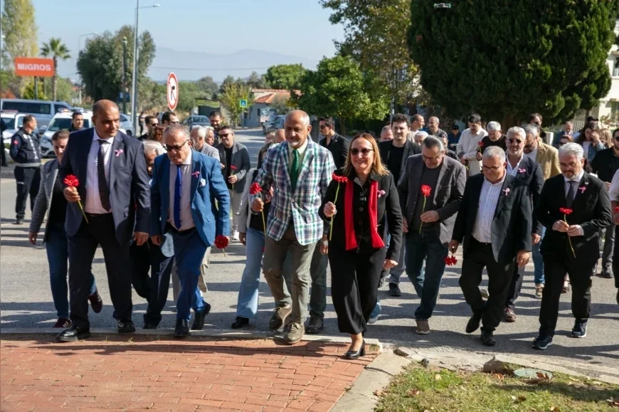 GÜZELBAHÇE’DE PROF. DR. AHMET TANER KIŞLALI KATLEDİLİŞİNİN 27. YILINDA CUMHURİYET DEĞERLERİ VE AYDINLANMA VURGUSUYLA ANILDI