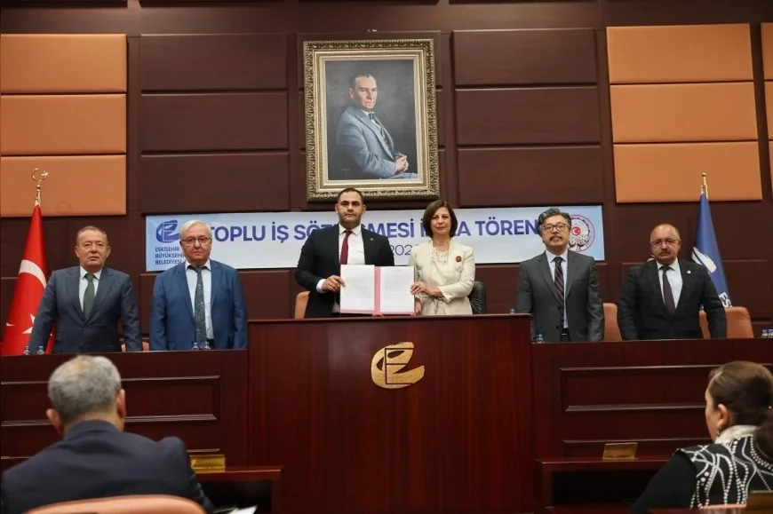 Eskişehir Büyükşehir Belediye Başkanı Ayşe Ünlüce: “Bu Şehrin Her Sokağında Sizlerin Alın Teri Var”
