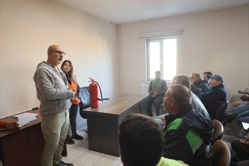 Nevşehir Belediyesi Çalışanlarına İş Sağlığı ve Güvenliği Eğitimleriyle Daha Güvenli Çalışma Ortamı Hedefleniyor