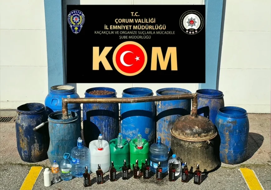 Çorum’da 4 Adrese Eş Zamanlı Kaçak İçki Operasyonu: 1.174 Litre Alkollü İçki Ele Geçirildi