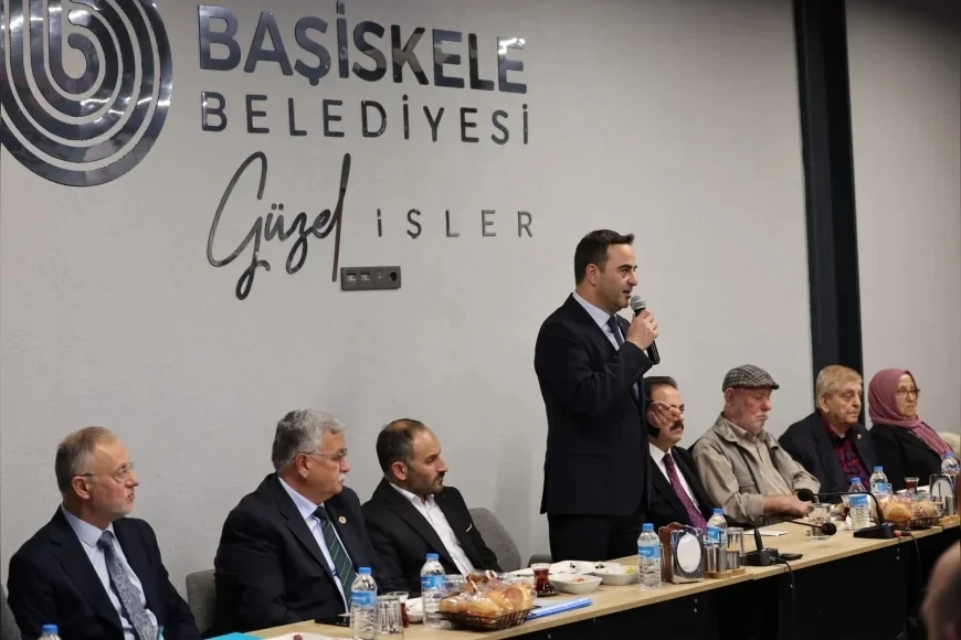 BAŞİSKELE BELEDİYE BAŞKANI M. YASİN ÖZLÜ, MUHTARLAR GÜNÜ’NDE GEÇMİŞTEN BUGÜNE İLÇEYE HİZMET EDEN MUHTARLARLA BULUŞTU
