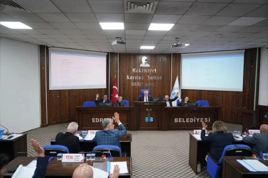 Edremit Belediye Başkanı Mehmet Ertaş: “Kaynaklarımızı En Doğru Şekilde Kullanarak Daha Fazla Hizmet Üreteceğiz”