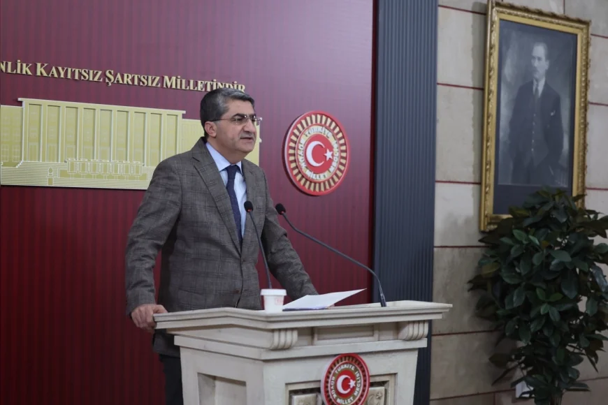 DEVA Partisi Genel Başkan Yardımcısı Mehmet Emin Ekmen: “Çiftçinin Alın Teri Dalında Çürümemeli”