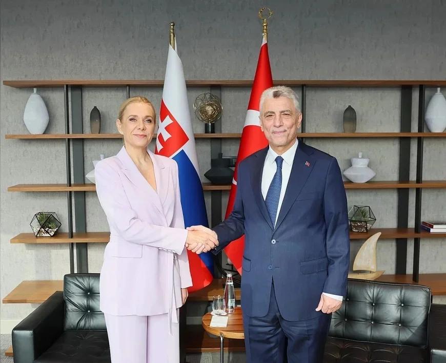Ticaret Bakanı Ömer Bolat: “Slovakya ile 5 milyar dolarlık ticaret hedefine ulaşmakta kararlıyız”