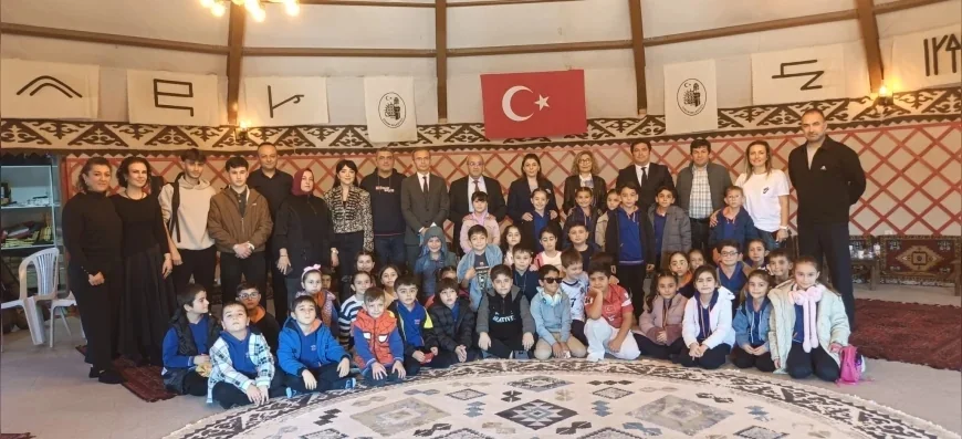Çorumlu Obası’nda Anadolu Masalları Şenliği Düzenlendi, Çocuklar Geleneksel Masallarla Buluştu