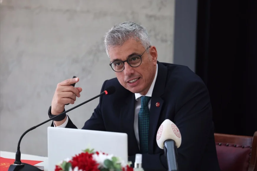 Sağlık Bakanı Prof. Dr. Kemal Memişoğlu: “13 ile 17 yaş arasındaki nüfusun yüzde 30’u sigara kullanıyor”